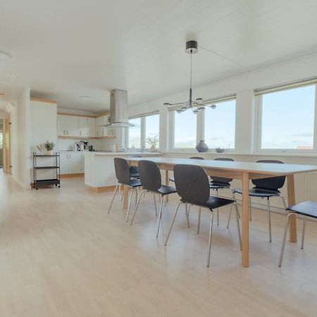 5 Bedroom Penthouse Apartment / Downtown / Marina Tórshavn Buitenkant foto