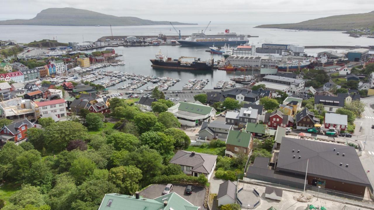 5 Bedroom Penthouse Apartment / Downtown / Marina Tórshavn Buitenkant foto