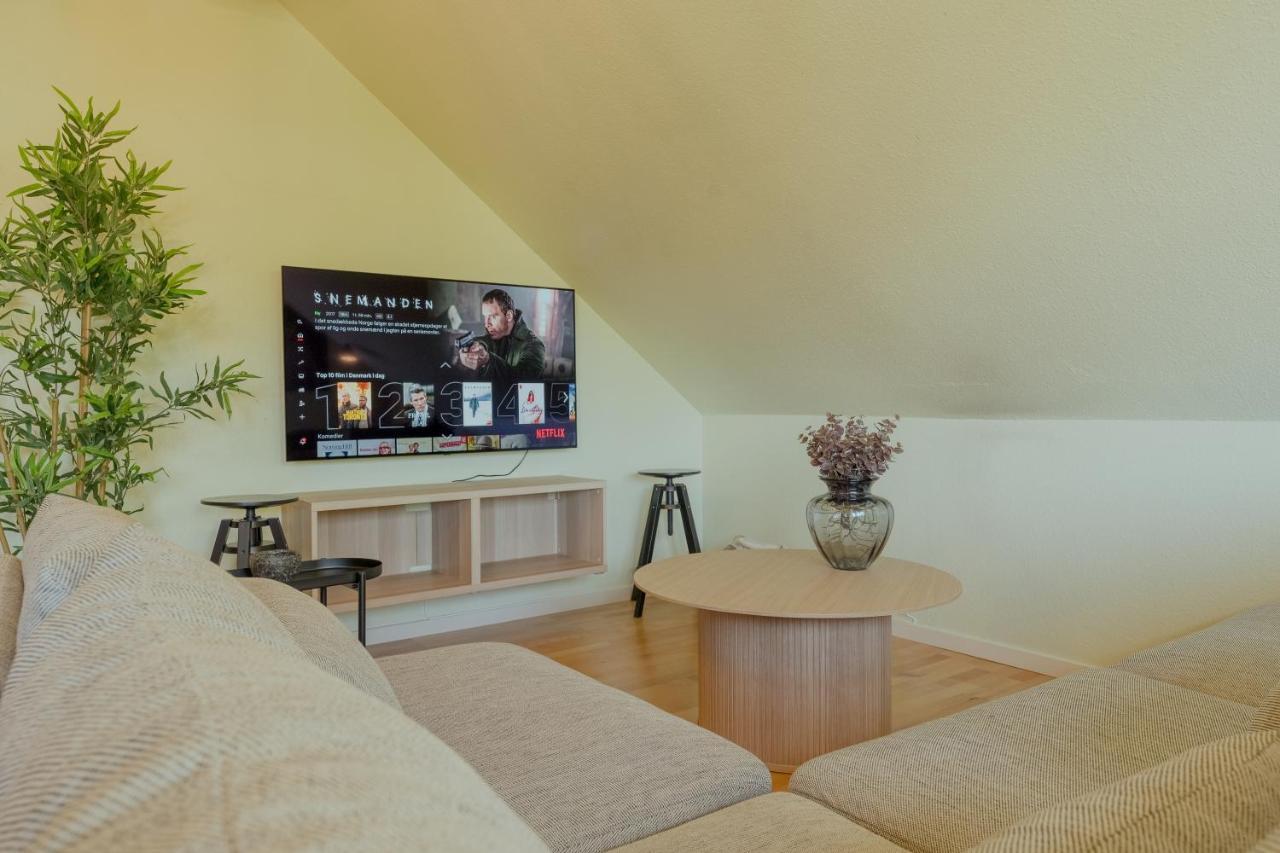 5 Bedroom Penthouse Apartment / Downtown / Marina Tórshavn Buitenkant foto