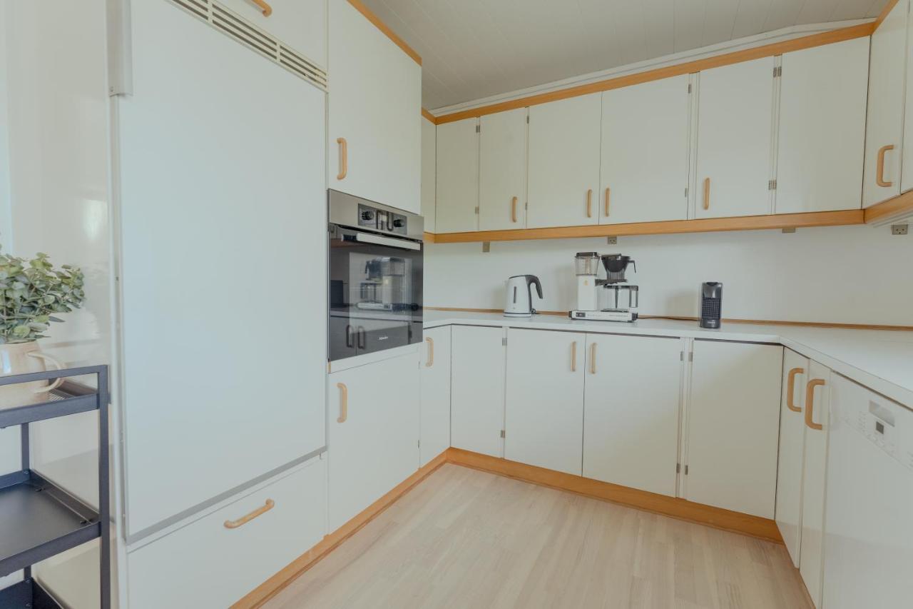 5 Bedroom Penthouse Apartment / Downtown / Marina Tórshavn Buitenkant foto